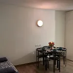 Futuroscope-p' Apartment *