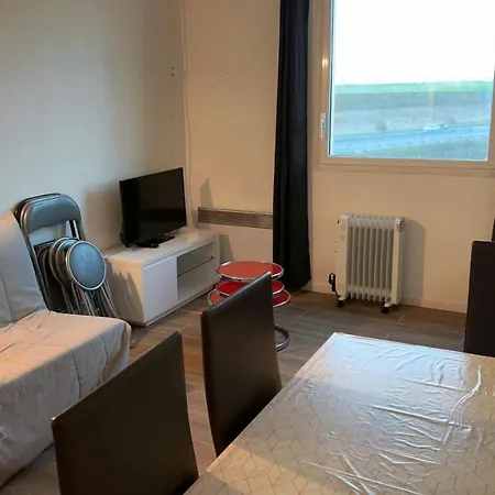 Futuroscope-p' Apartment *